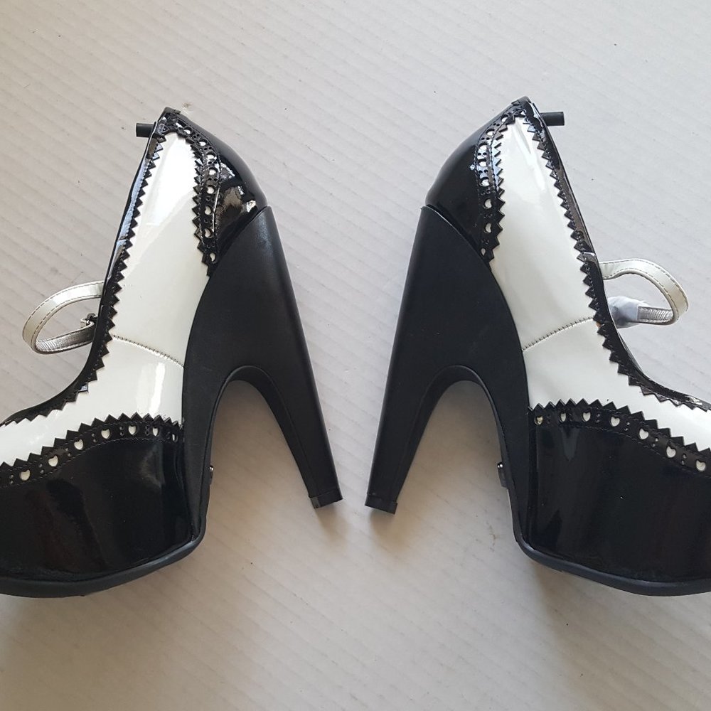 T.U.K PLATFORM HEELS Sz 10 NWT Leather 6.5" *HOT* - Picture 5 of 8